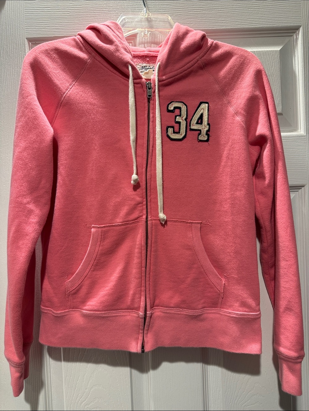 Women’s Medium Vintage American Eagle Zip-Up Hoodie